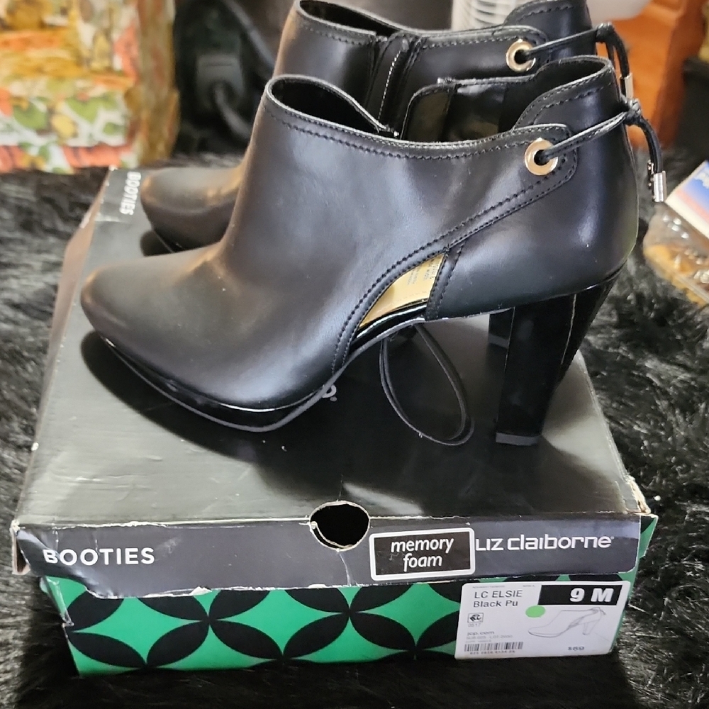 Liz Claiborne Black Booties for Women. NEW IN ORIGINAL BOX.  SIZE 9M.